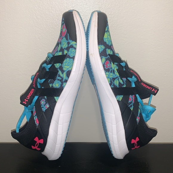Black Floral Under Armour Infinity 3 Tennis Size 4 - Picture 7 of 10